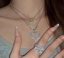 Load image into Gallery viewer, Heart Pendant