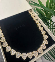 Load image into Gallery viewer, Cold Heart Necklace
